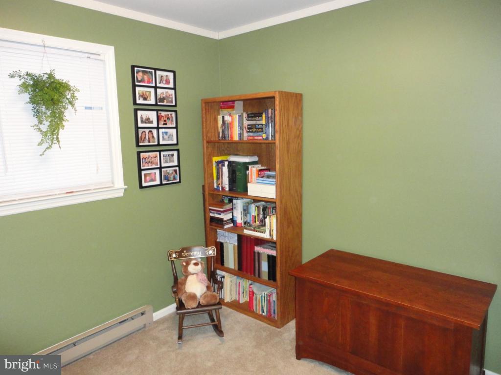 804 East Brubaker Valley Road Lititz, PA 17543 - Photo 20 of 23