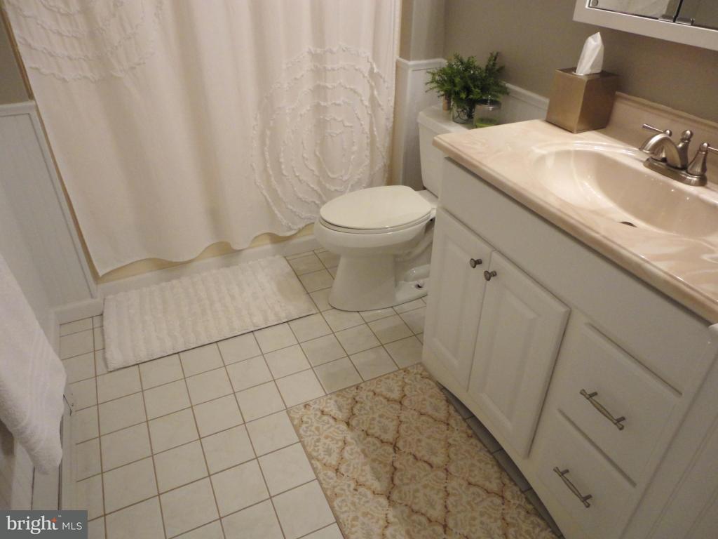 804 East Brubaker Valley Road Lititz, PA 17543 - Photo 22 of 23