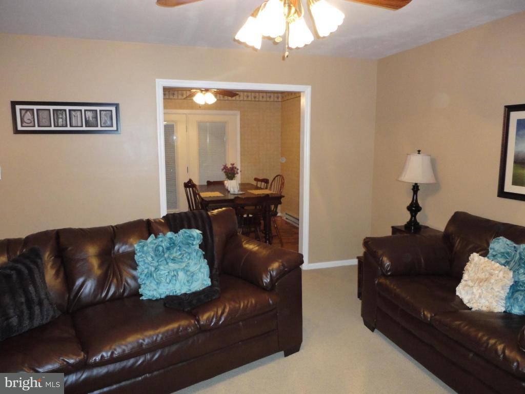 804 East Brubaker Valley Road Lititz, PA 17543 - Photo 10 of 23