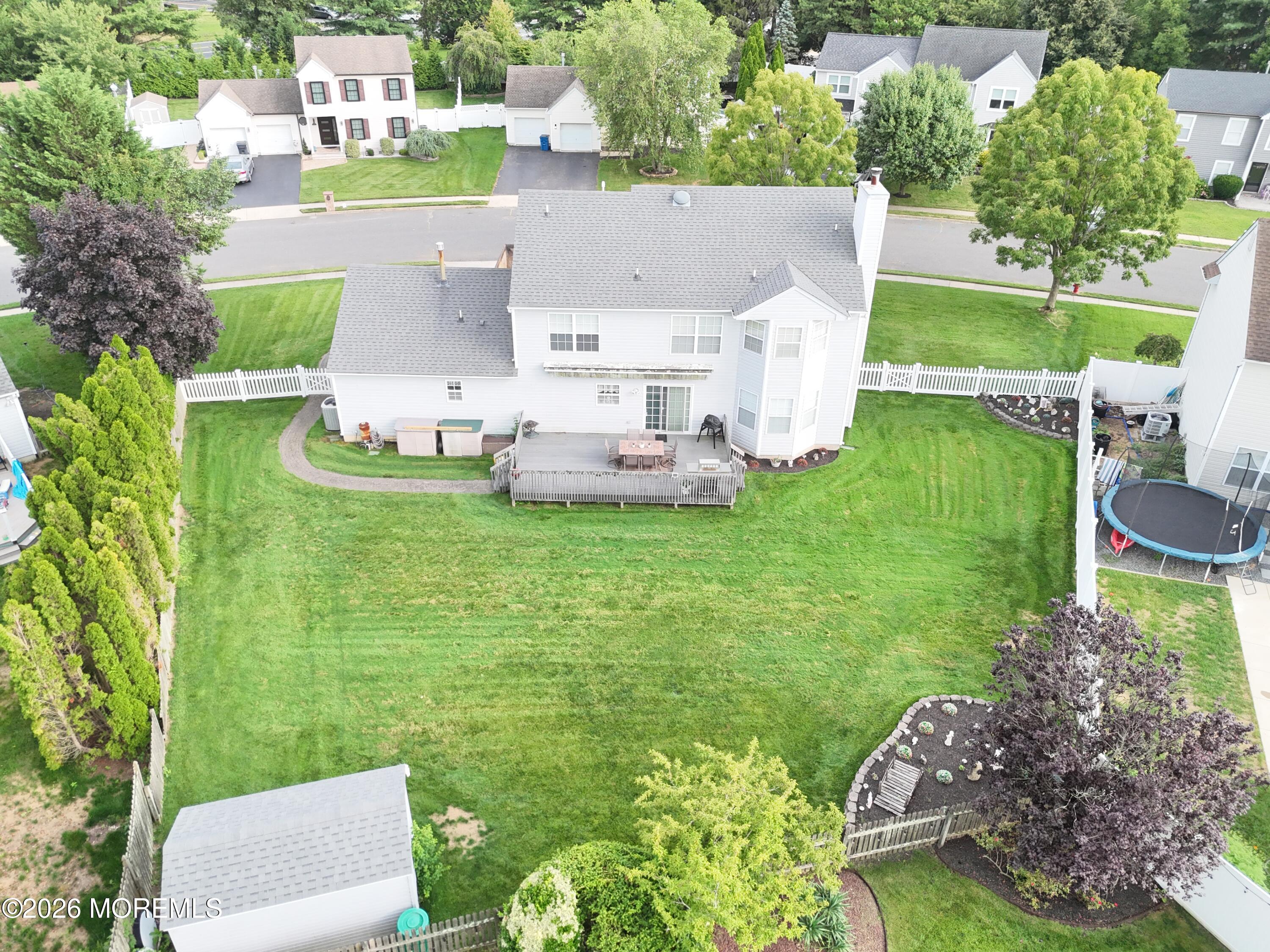 16 Crater Lake Road Howell, NJ 07731 - Photo 18 of 39 19