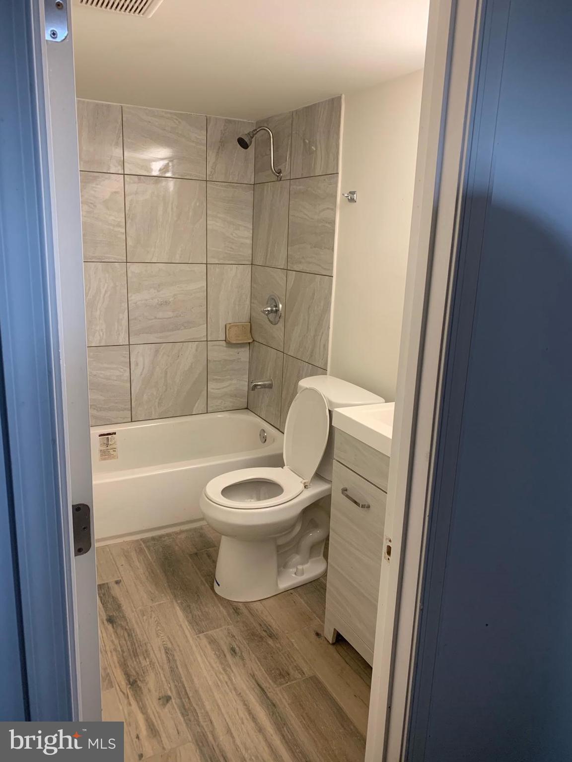 4312 Colborne Road Baltimore, MD 21229 - Photo 4 of 11