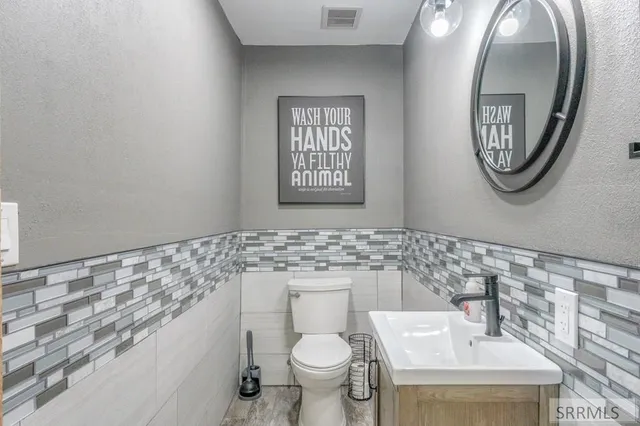 $889,000 | 4460 Sawtelle Circle, Island Park, ID 83429