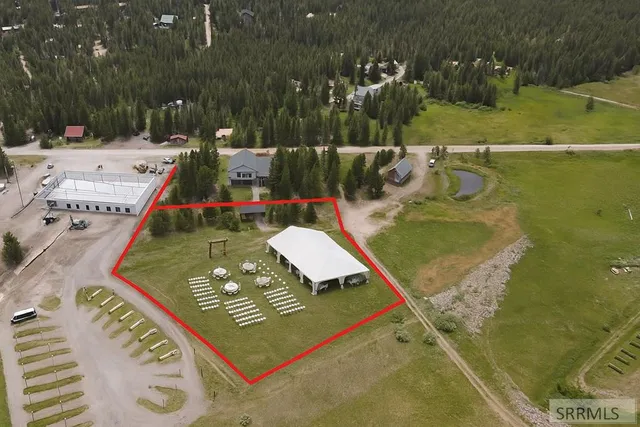 $889,000 | 4460 Sawtelle Circle, Island Park, ID 83429