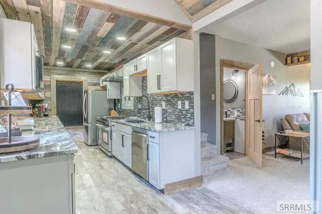 $889,000 | 4460 Sawtelle Circle, Island Park, ID 83429