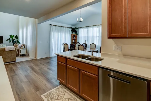 $835,000 | 517 Buss Road, Cottage Grove, WI 53527