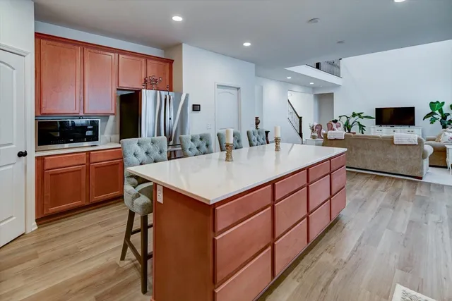 $835,000 | 517 Buss Road, Cottage Grove, WI 53527