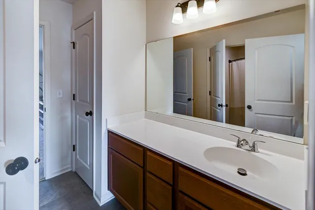 $835,000 | 517 Buss Road, Cottage Grove, WI 53527