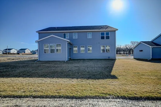 $835,000 | 517 Buss Road, Cottage Grove, WI 53527
