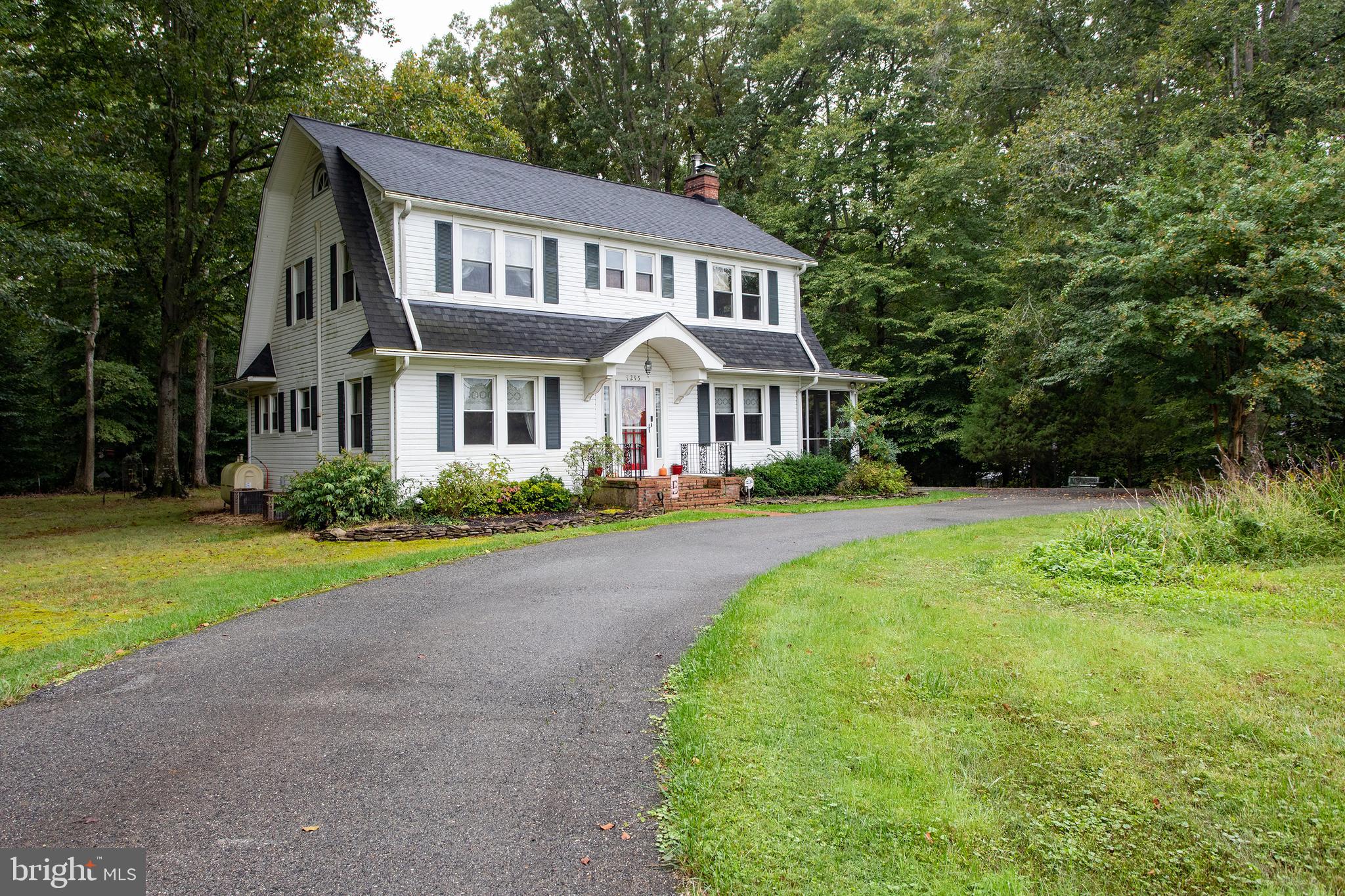 9295 Mitchell Road La Plata, MD 20646 - Photo 4 of 52