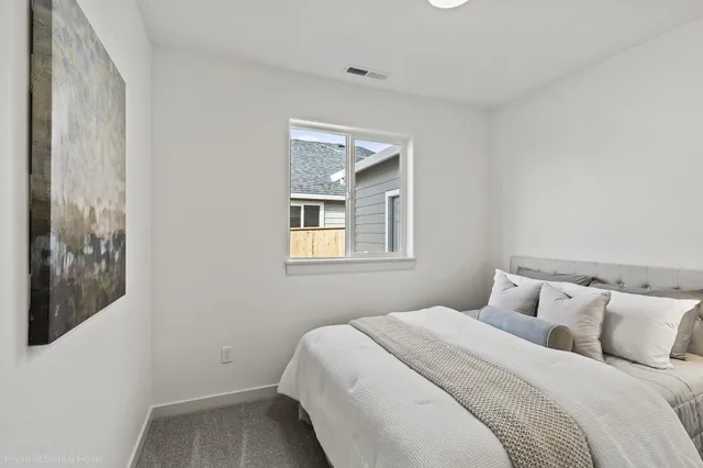 $404,990 | 416 North Viewmont Road, Unit 3/2 CANYON, Greenacres, WA 99016