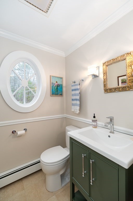 17 Loading Place Road Manchester, MA 01944 - Photo 10 of 40