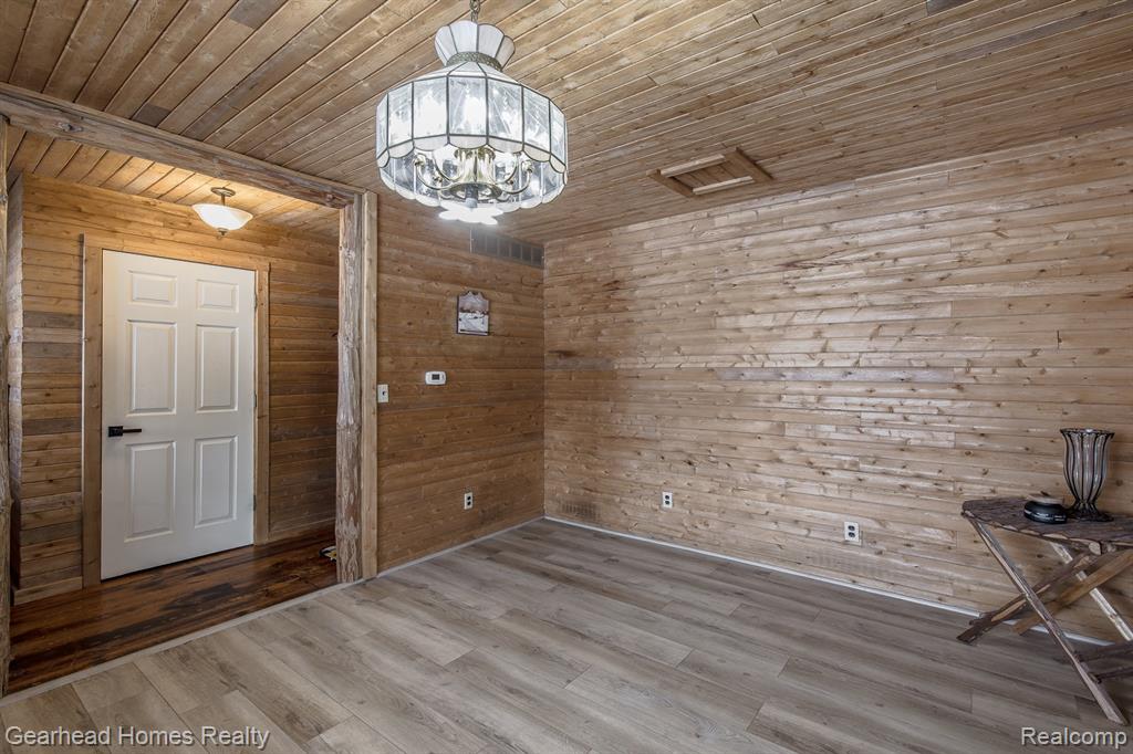 23100 Pratt Road Armada, MI 48005 - Photo 10 of 80