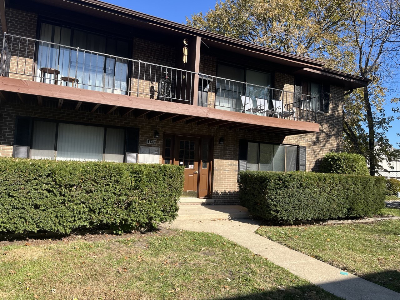 14737 Kilpatrick Avenue, Unit 1E Midlothian, IL 60445 - Photo 1 of 15