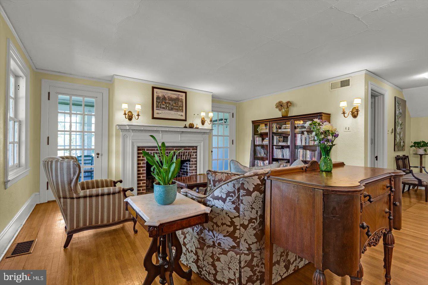 96 Ferry Road Bridgeport, NJ 08014 - Photo 11 of 117 Gallery Image 11