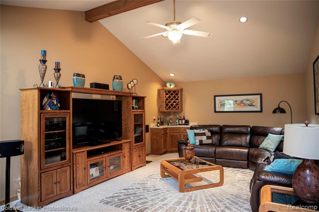 3216 Primrose Drive Rochester Hills, MI 48307 - Photo 8 of 39