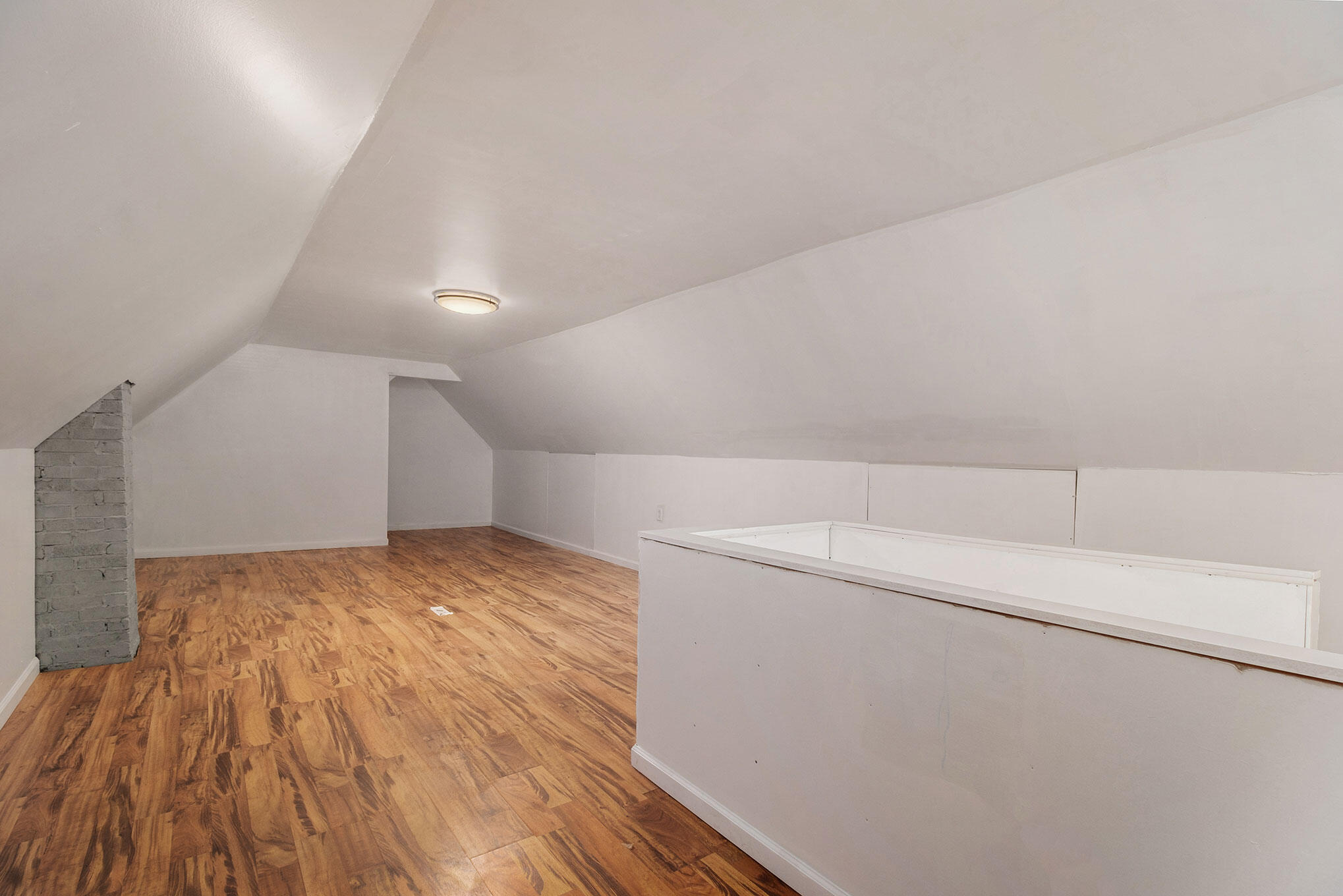 1205 Wayside Road Kalamazoo, MI 49048 - Photo 11 of 14 DSCF0185