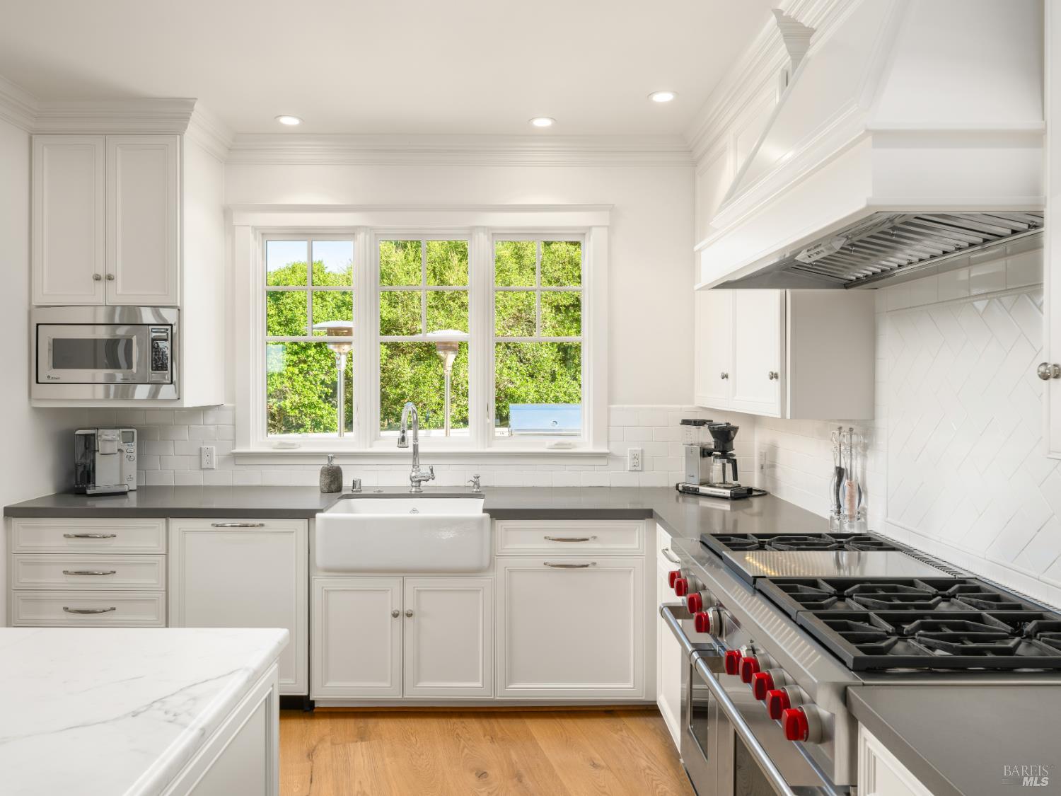 75 Rolling Hills Road Tiburon, CA 94920 - Photo 13 of 57