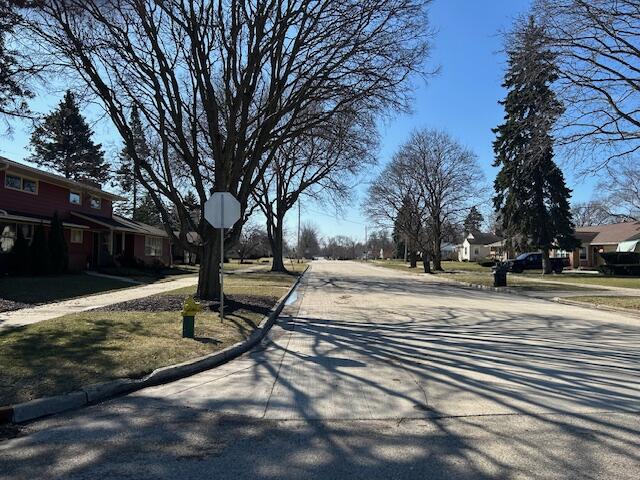 601 Kentucky Street Racine, WI 53405 - Photo 12 of 14 Kentucky Street