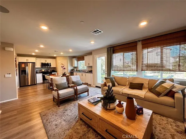 $4,500 | 8217 Perada Street, Jurupa Valley, CA 92509