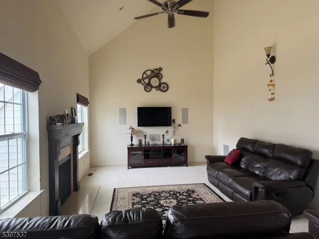 a view of an entryway with furniture