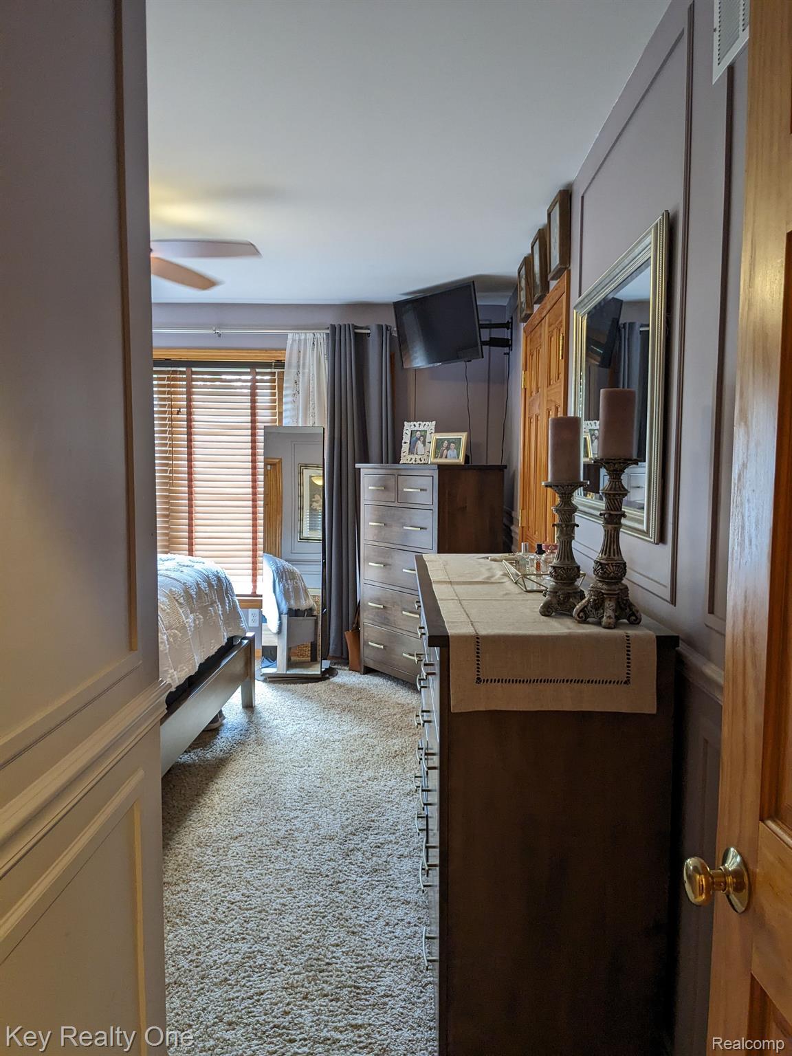 5649 Sandhill Road Almont, MI 48003 - Photo 29 of 75 Entrance to Primary Suite