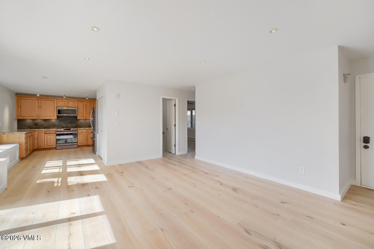 333 Beard Creek Road, Unit A106 Edwards, CO 81632 - Photo 3 of 13 333 Beard Creek Rd A-106 - MLS Sized - 0