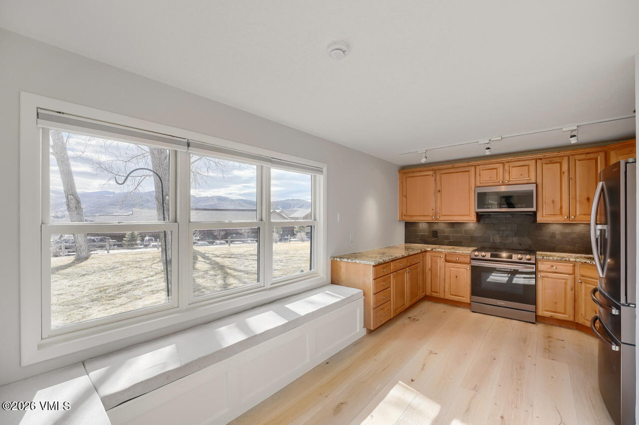 333 Beard Creek Road, Unit A106 Edwards, CO 81632 - Photo 4 of 13 333 Beard Creek Rd A-106 - MLS Sized - 0