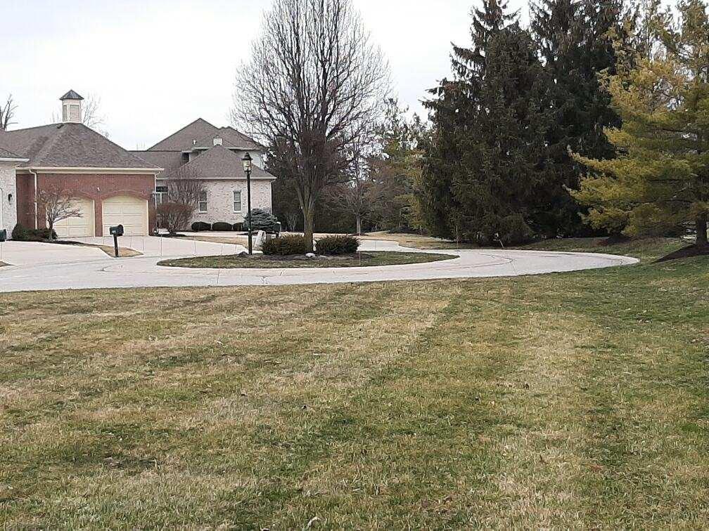 10775 Club Chase Fishers, IN 46037 - Photo 2 of 5 Gallery Image 2