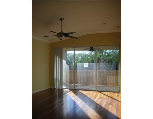 16075 Sims Road, Unit 201 Delray Beach, FL 33484 - Photo 5 of 10 Additional Photo