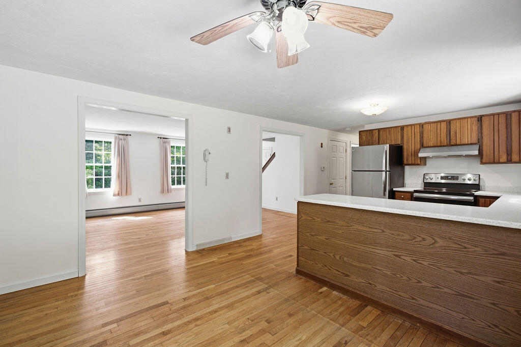 333 Harwich Road Brewster, MA 02631 - Photo 22 of 50 333HarwichRd-26