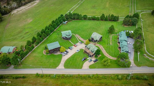 $1,650 | 2390 West Allens Bridge Road, Unit 5, Greeneville, TN 37743