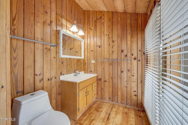 $1,650 | 2390 West Allens Bridge Road, Unit 5, Greeneville, TN 37743