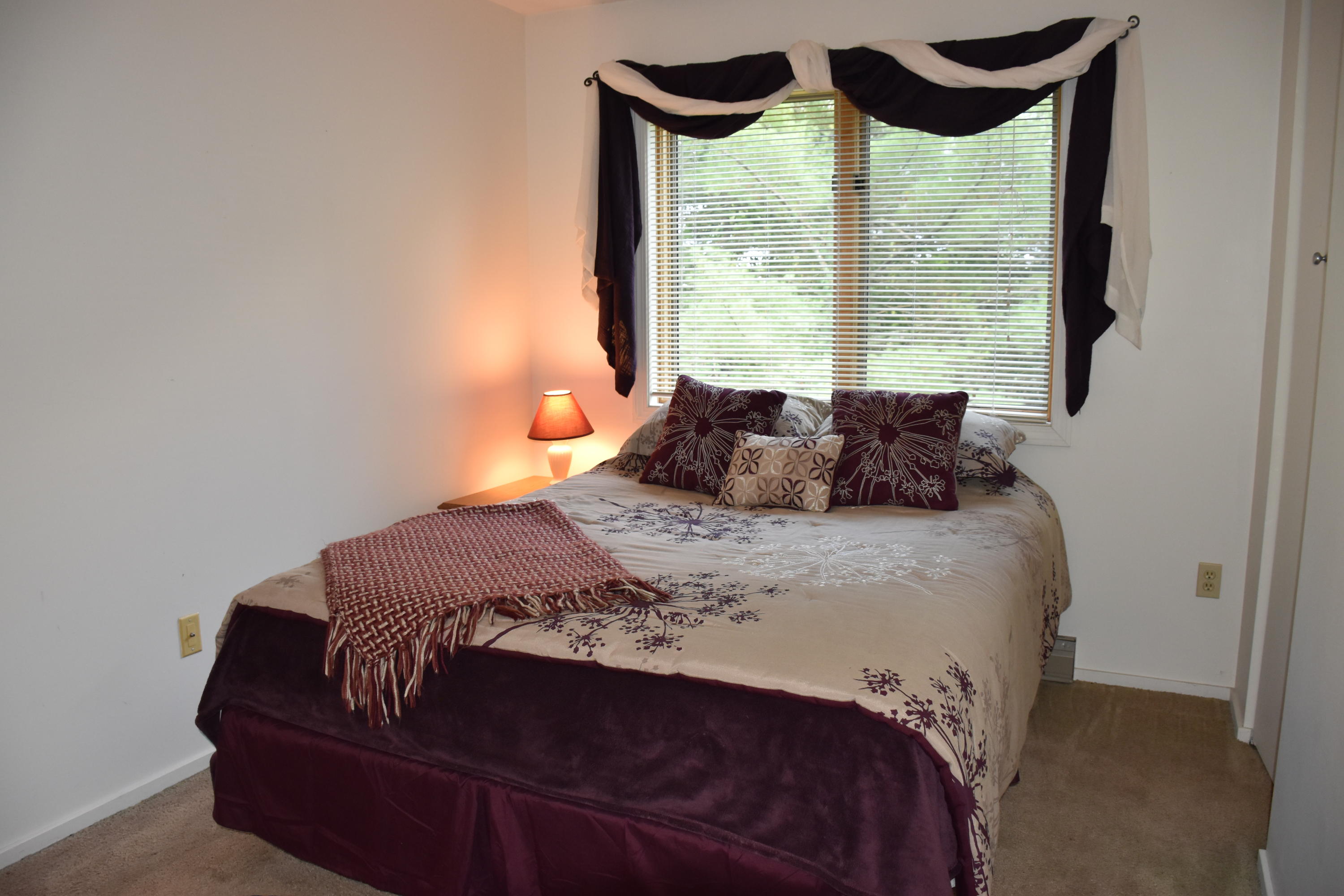 24 Linwood Road, Unit 24 Freeport, ME 04032 - Photo 9 of 18 9 Bedroom