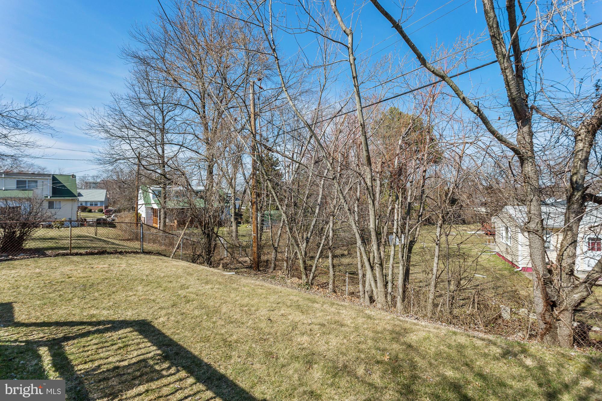 7114 Chamberlain Road Baltimore, MD 21244 - Photo 18 of 20 Exterior (Rear)