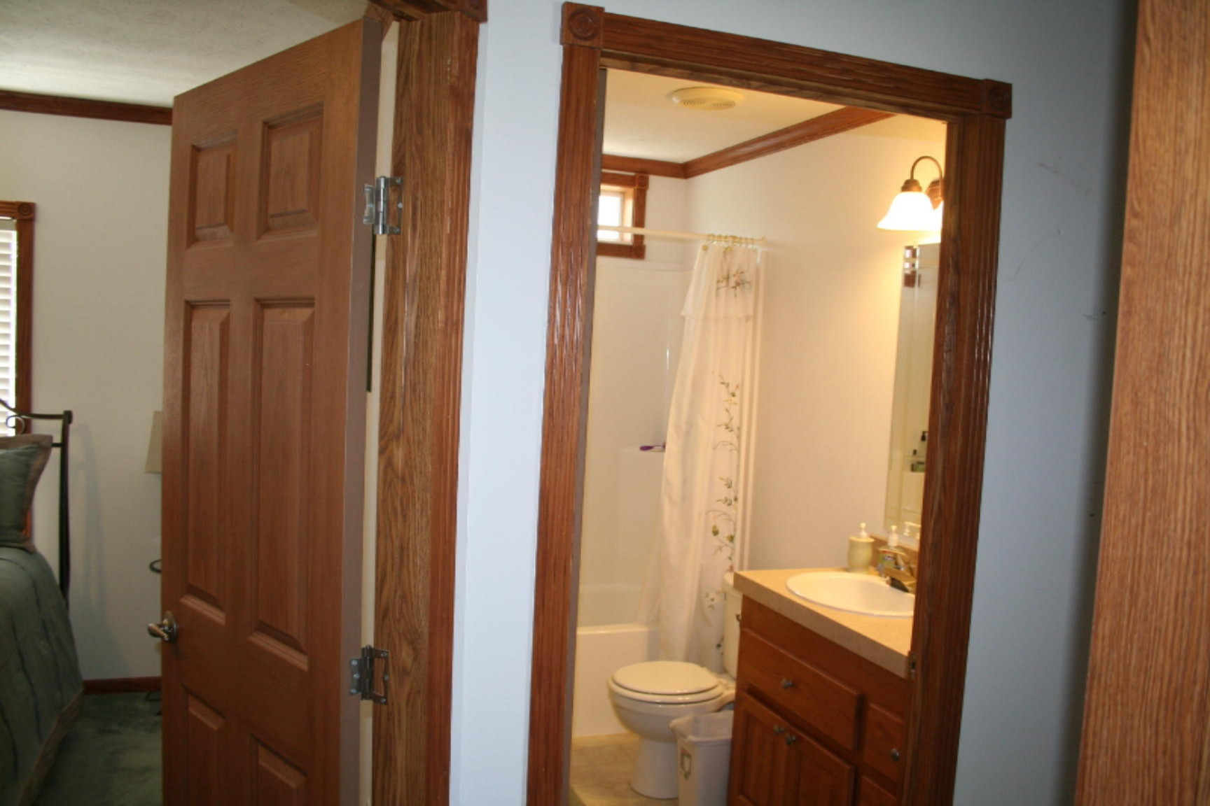 1796 Territorial Road Benton Harbor, MI 49022 - Photo 15 of 36 IMG_8657
