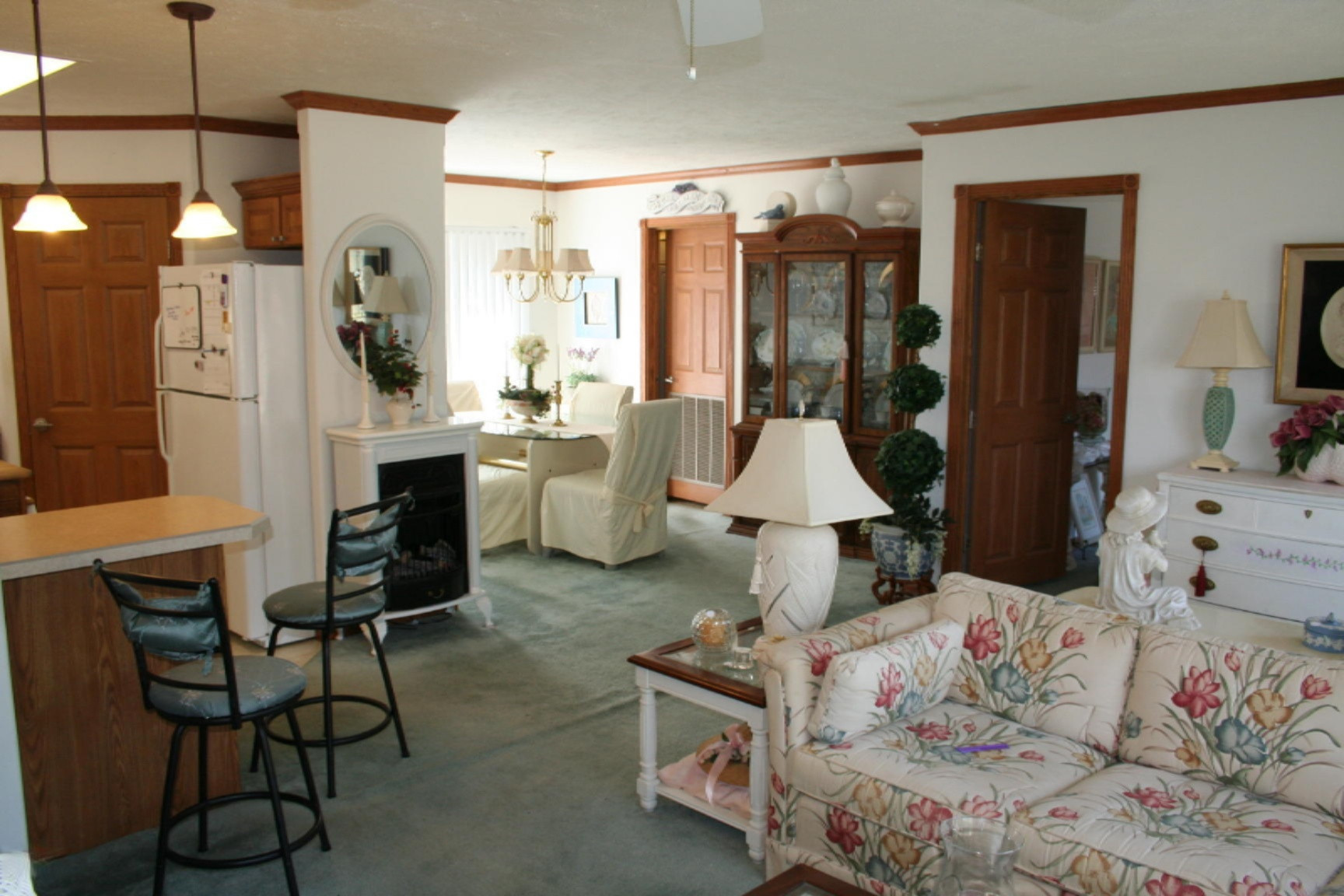 1796 Territorial Road Benton Harbor, MI 49022 - Photo 6 of 36 IMG_8624