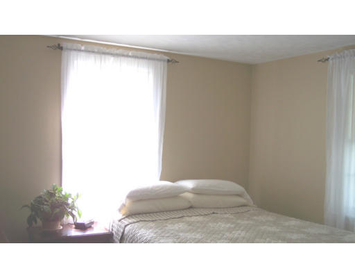 11 McPhee Road Framingham, MA 01701 - Photo 8 of 15 Gallery Image 8