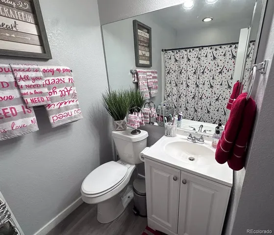 $275,000 | 175 South Sable Boulevard, Unit P14, Aurora, CO 80012