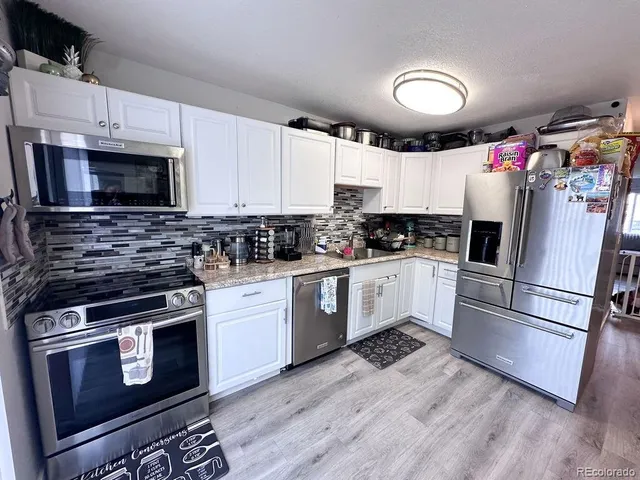 $275,000 | 175 South Sable Boulevard, Unit P14, Aurora, CO 80012