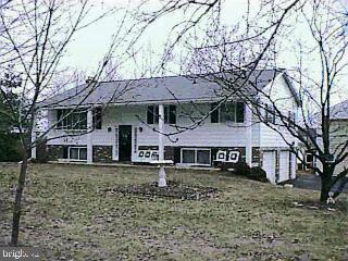 631 Davis Road New Park, PA 17352 - Photo 1 of 1 Gallery Image 1