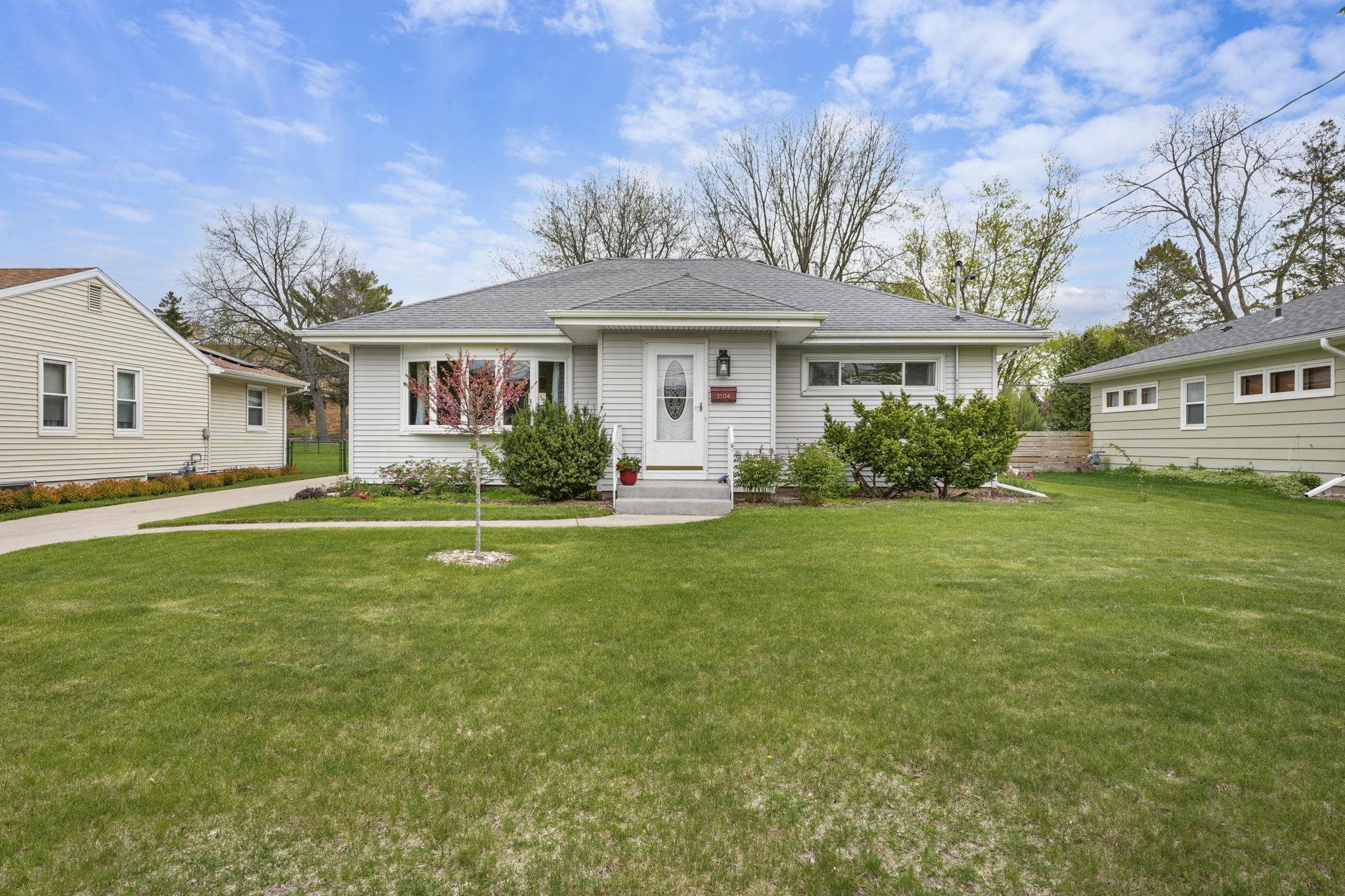 5104 Shore Acres Road Monona, WI 53716 - Photo 41 of 41