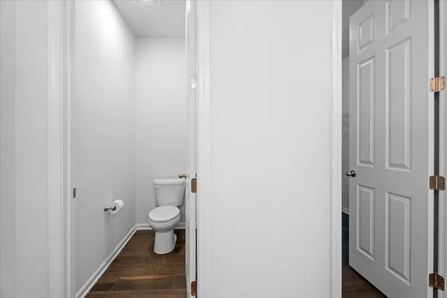 a bathroom with a toilet