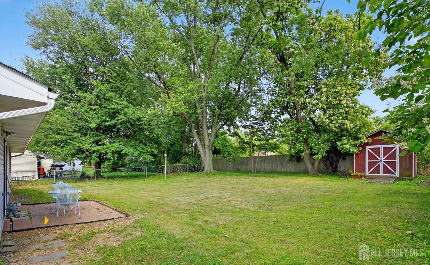12 Joline Road Kendall Park, NJ 08824 - Photo 22 of 23 Gallery Image 22