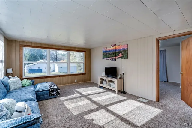 $129,900 | 8133 Wood Road, Diana, NY 13648