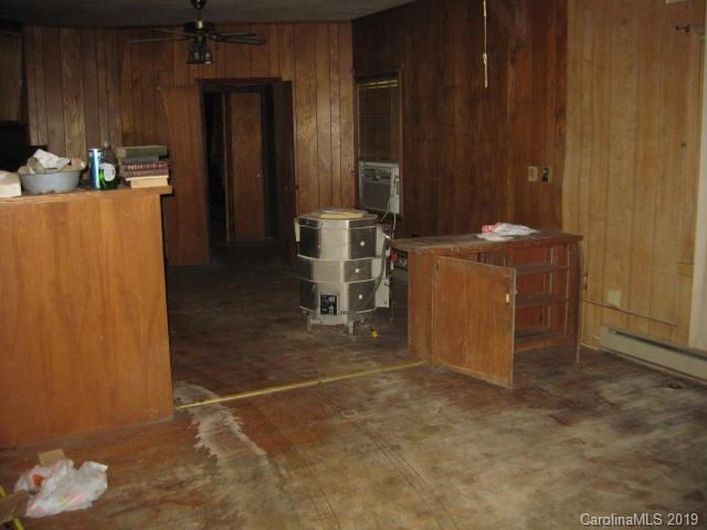 111 Huffstetler Lake Road Dallas, NC 28034 - Photo 12 of 21 Gallery Image 12
