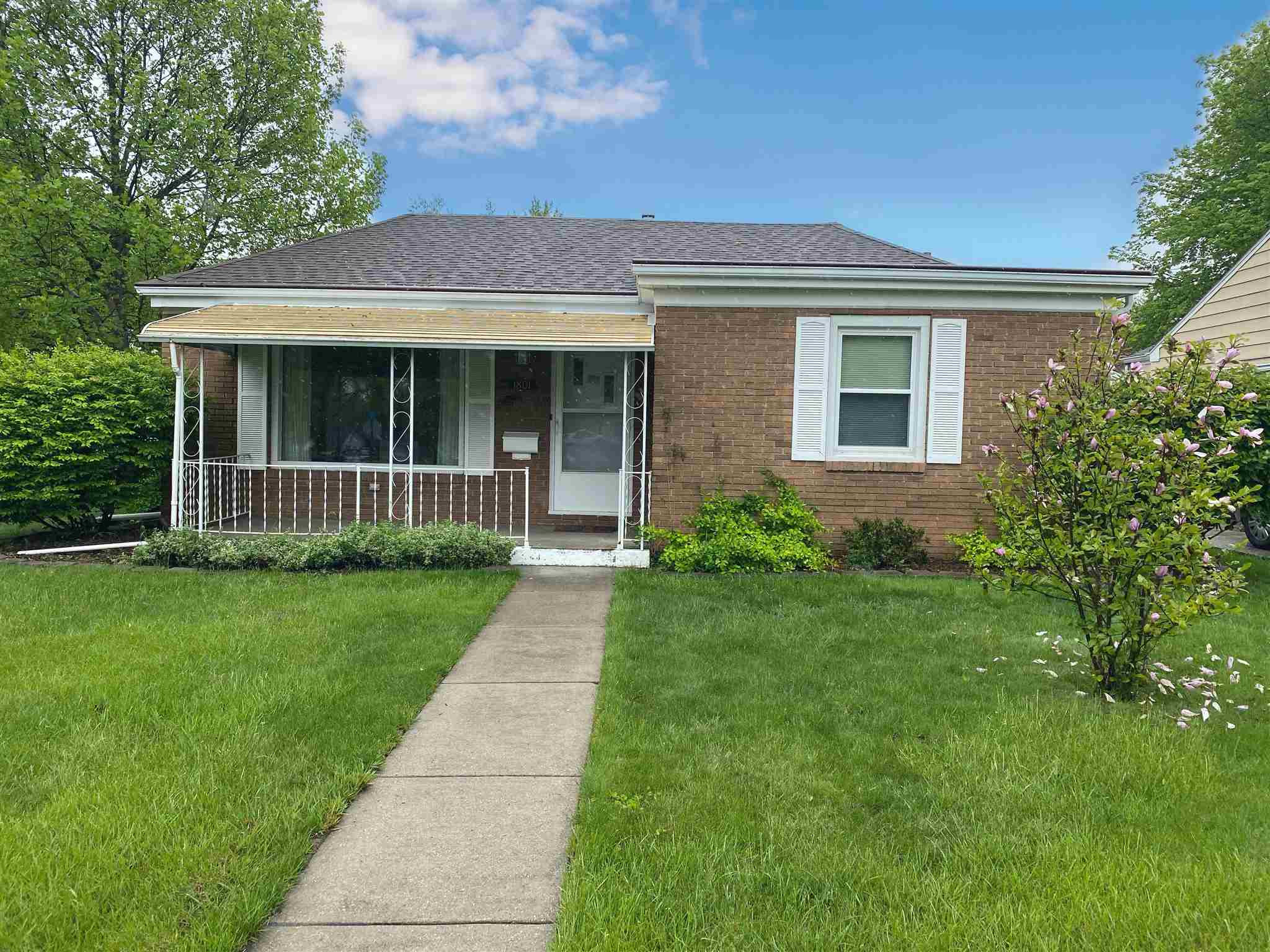 1801 Cherokee Road Fort Wayne, IN 46808 - Photo 1 of 24 Gallery Image 1