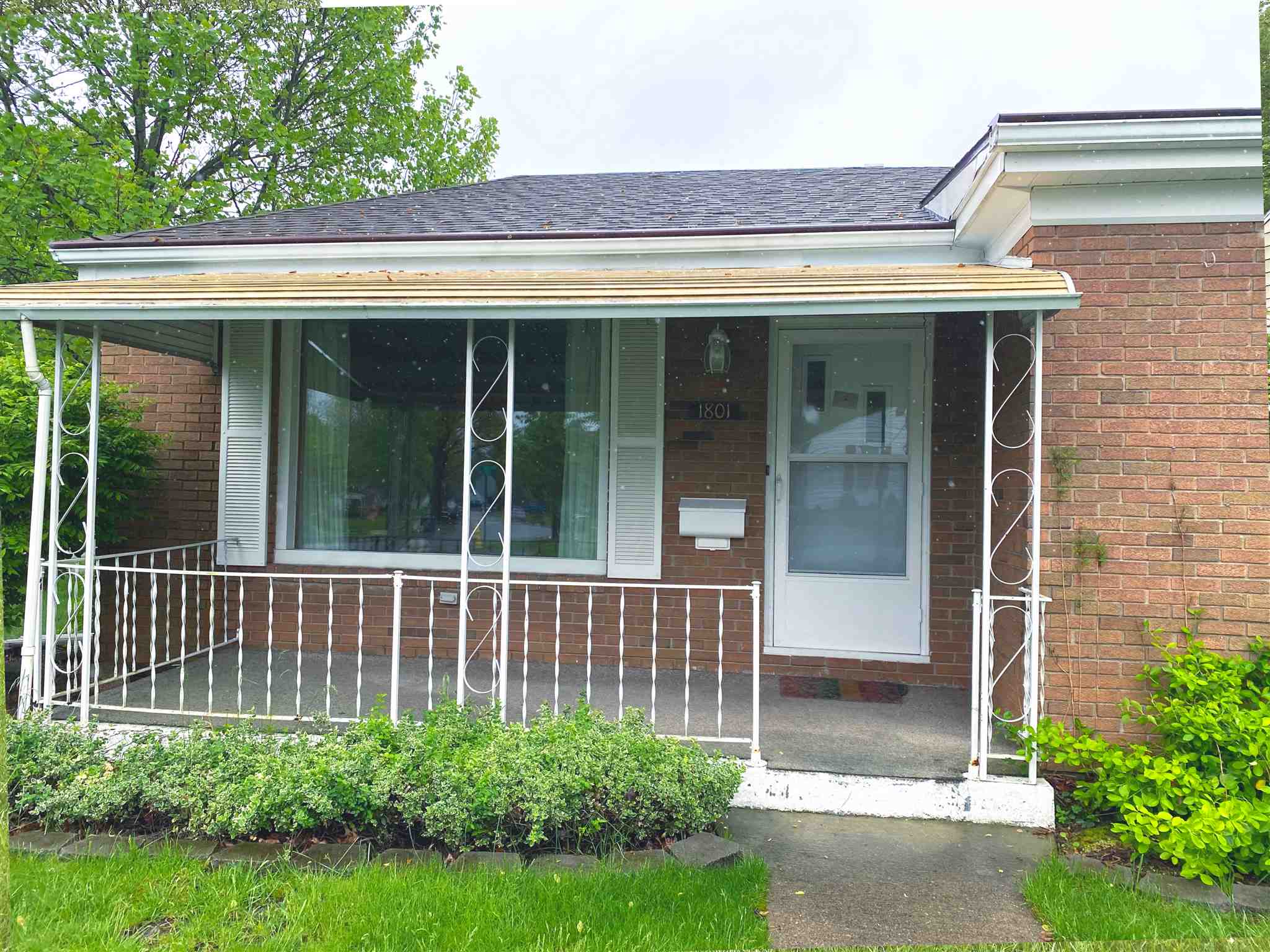 1801 Cherokee Road Fort Wayne, IN 46808 - Photo 2 of 24 Gallery Image 2