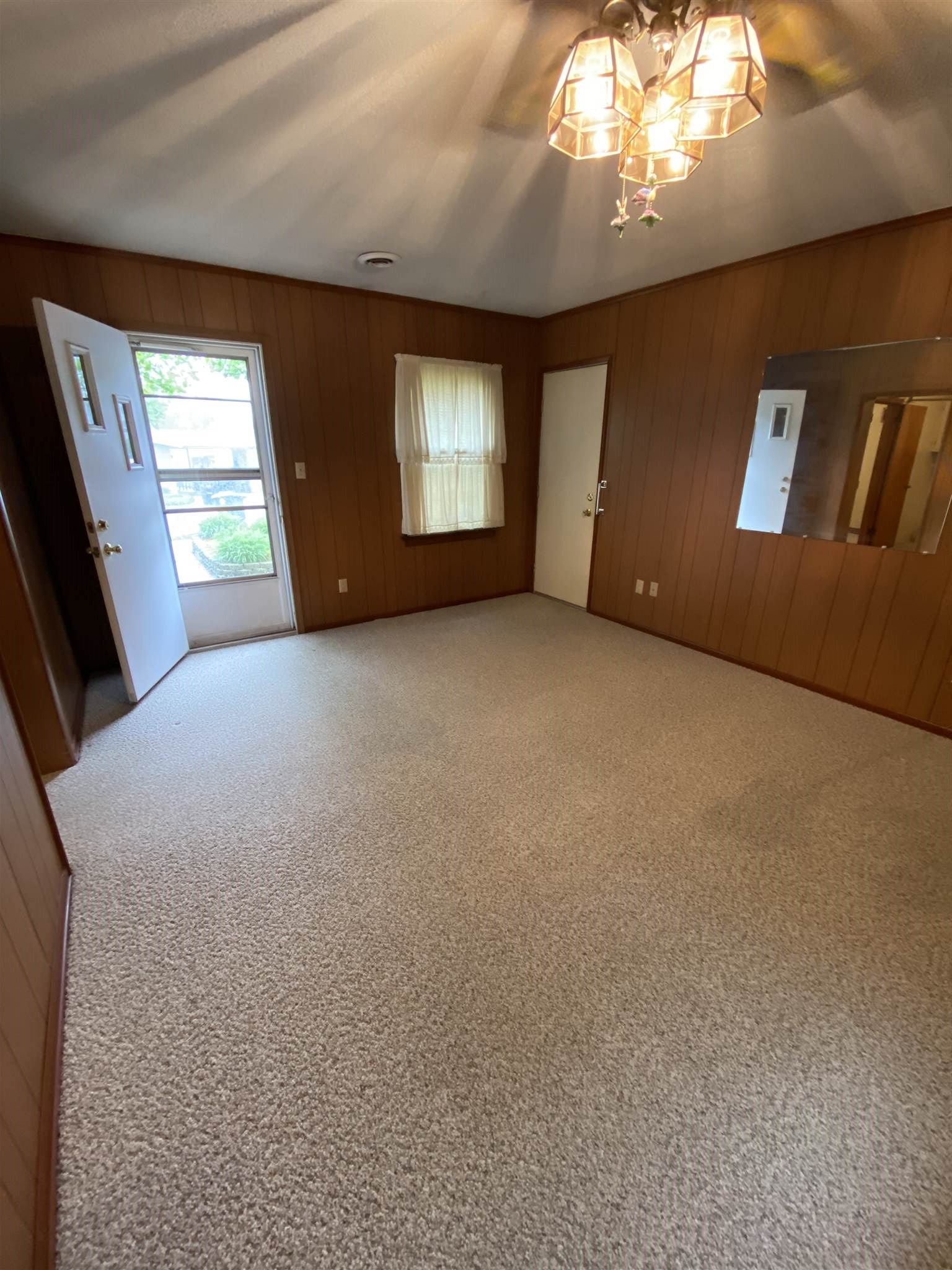 1801 Cherokee Road Fort Wayne, IN 46808 - Photo 20 of 24 Gallery Image 20