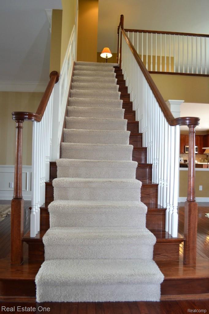 5719 Stonehaven Boulevard Rochester, MI 48306 - Photo 36 of 38 078.jpg