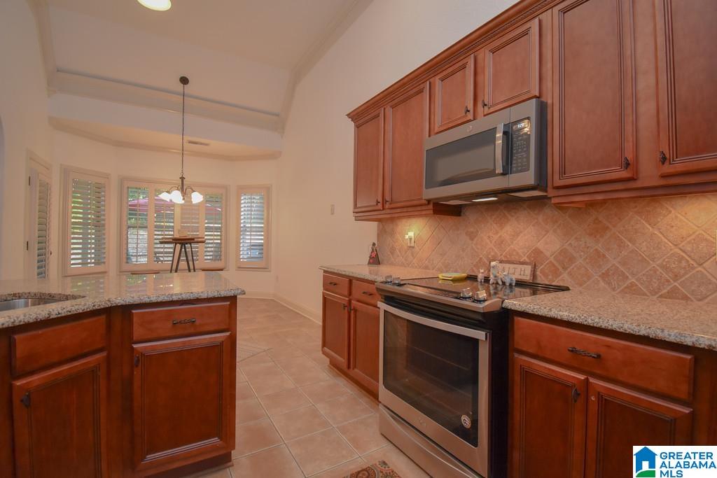 237 Macallan Drive Pelham, AL 35124 - Photo 12 of 22